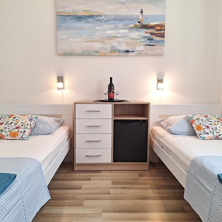 Apartments Villa Sirena ดูบรอฟนิก ภายนอก รูปภาพ
